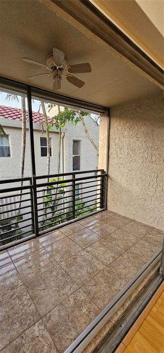 En Venta: $149,000 (2 camas, 2 baños, 920 Pies cuadrados)
