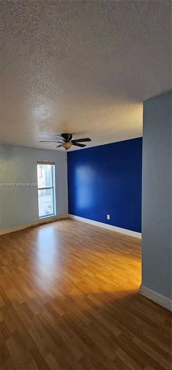 En Venta: $149,000 (2 camas, 2 baños, 920 Pies cuadrados)