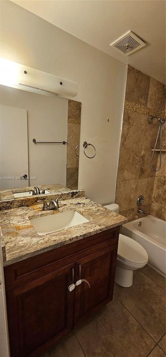 En Venta: $149,000 (2 camas, 2 baños, 920 Pies cuadrados)