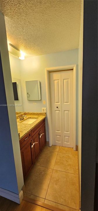 En Venta: $149,000 (2 camas, 2 baños, 920 Pies cuadrados)