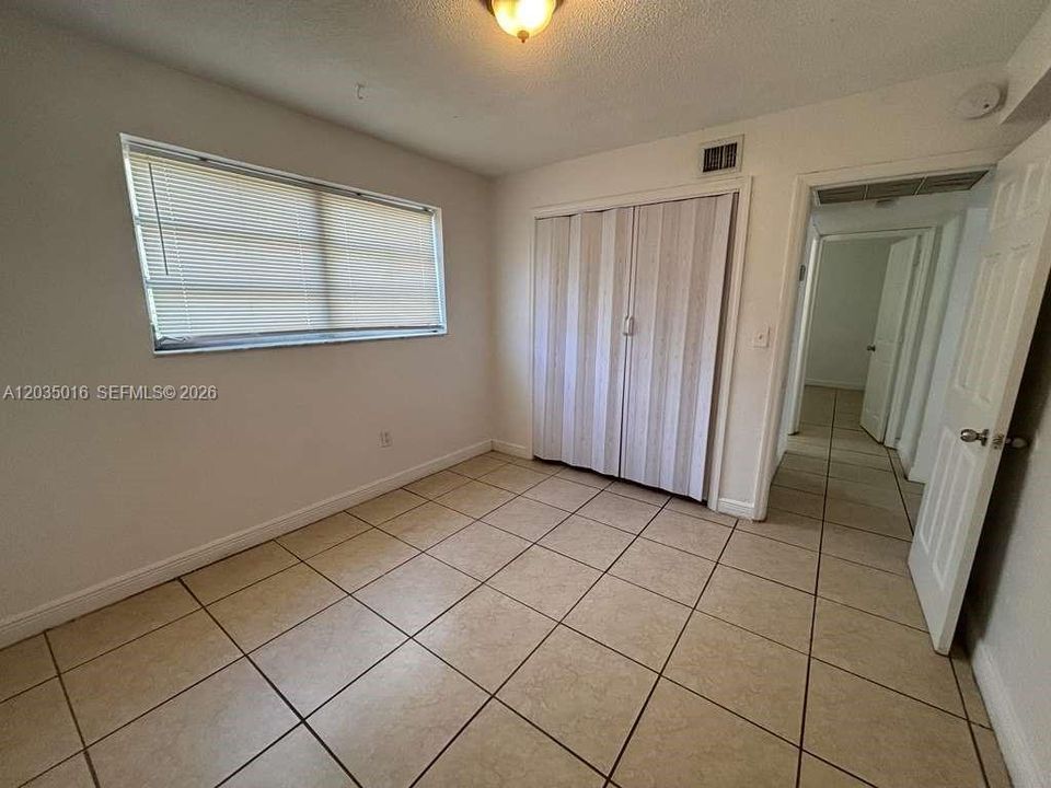 En Renta: $1,900 (2 camas, 1 baños, 810 Pies cuadrados)