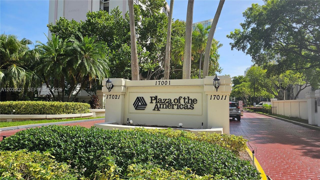 For Rent: $1,700 (1 beds, 1 baths, 640 Square Feet)