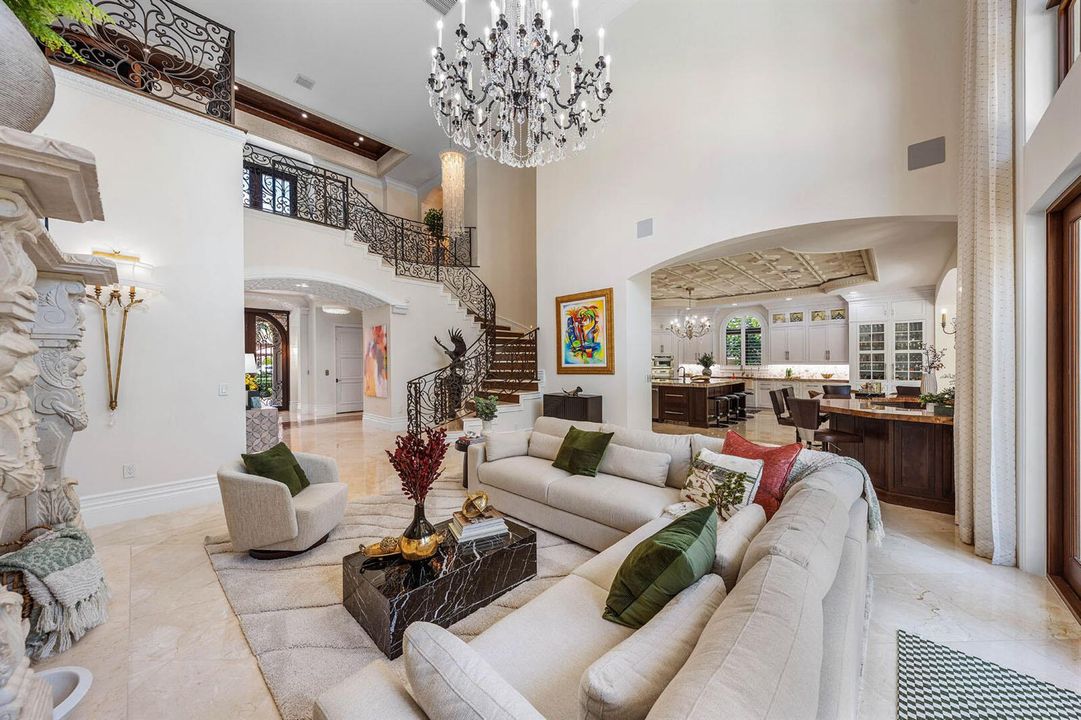 2225_West_Silver_Palm_Road_11