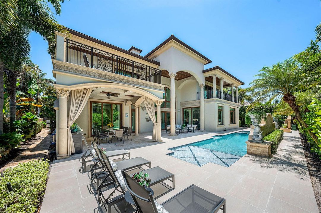 2225_West_Silver_Palm_Road_31