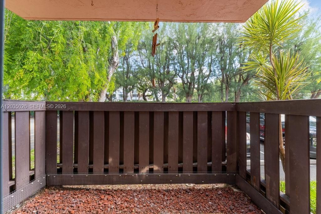 В аренду: $1,950 (1 спален, 1 ванн, 555 Квадратных фут)