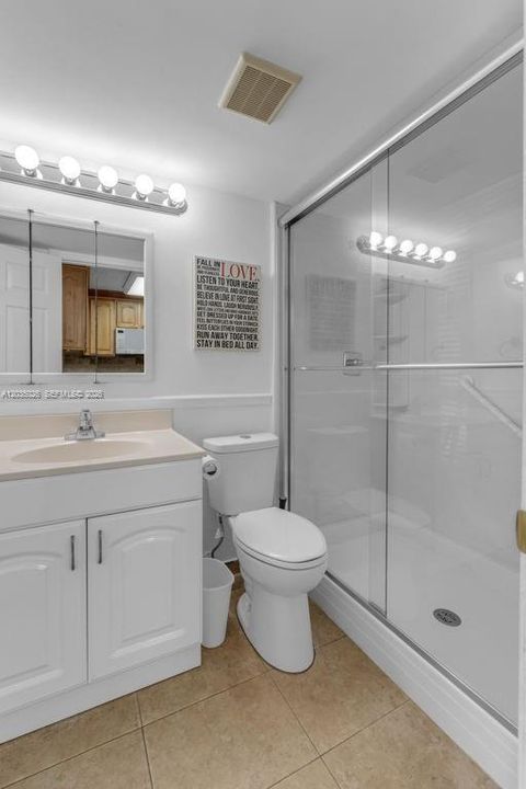 В аренду: $1,950 (1 спален, 1 ванн, 555 Квадратных фут)
