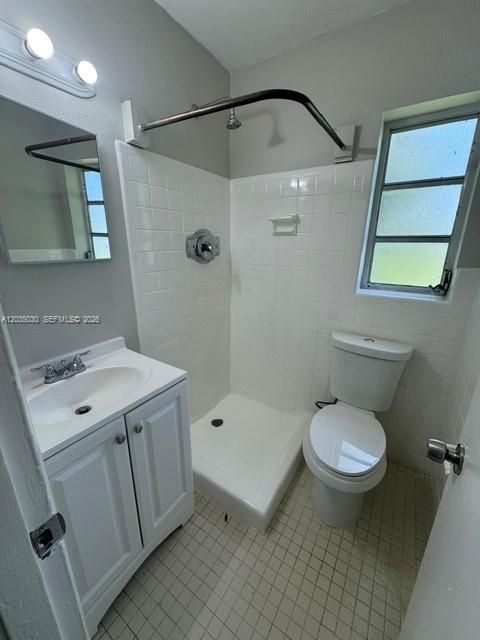 For Sale: $519,900 (4 beds, 2 baths, 1225 Square Feet)