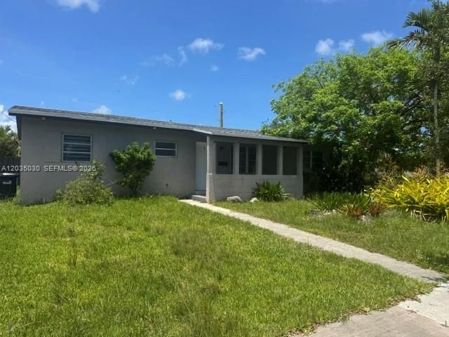 For Sale: $519,900 (4 beds, 2 baths, 1225 Square Feet)