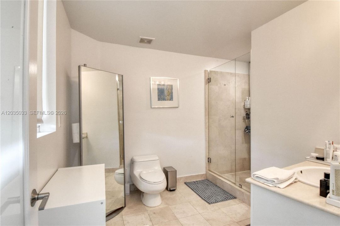 For Rent: $6,200 (2 beds, 2 baths, 1166 Square Feet)