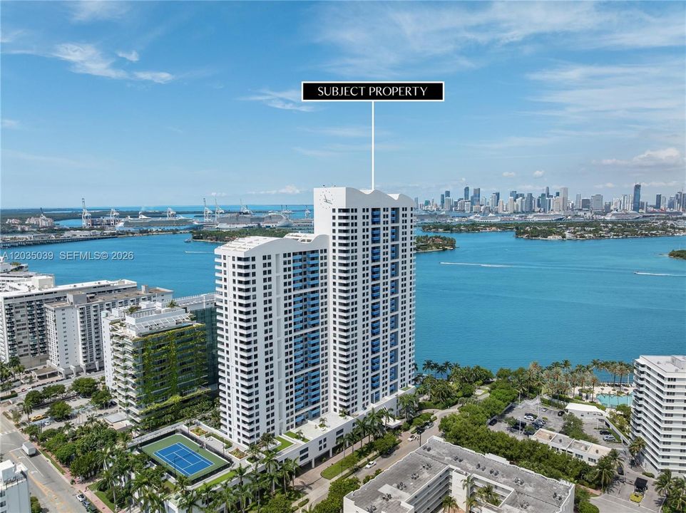 For Sale: $1,400,000 (2 beds, 2 baths, 1262 Square Feet)