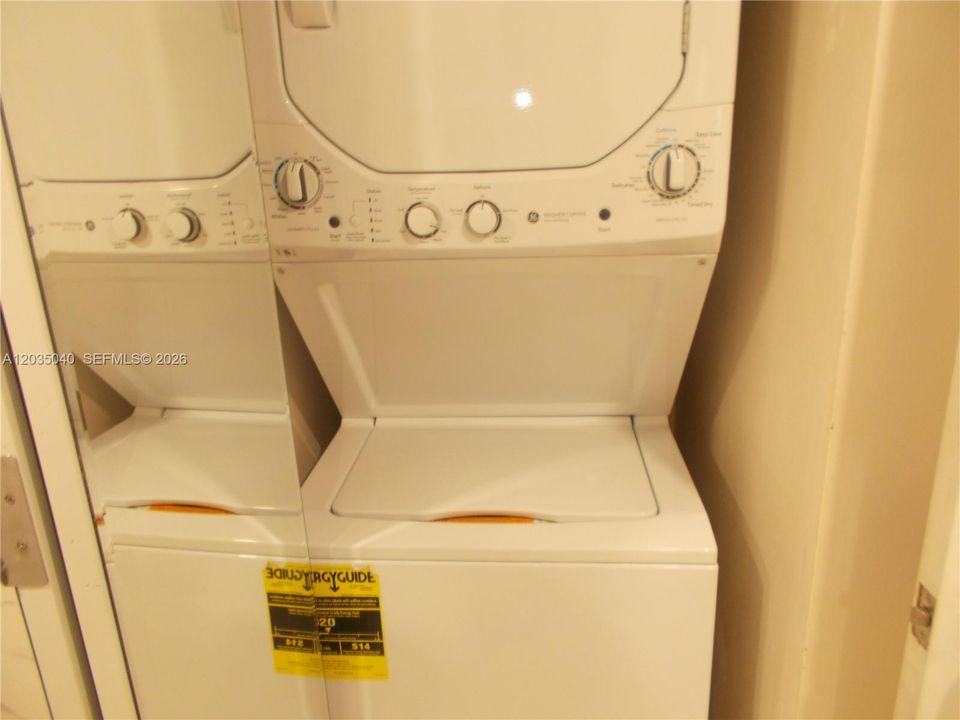For Rent: $1,550 (0 beds, 1 baths, 514 Square Feet)