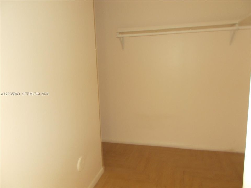 For Rent: $1,550 (0 beds, 1 baths, 514 Square Feet)