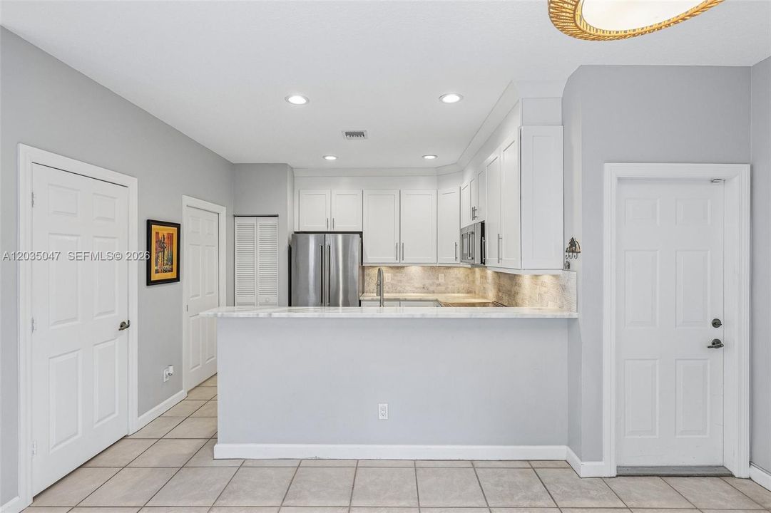 For Sale: $640,000 (3 beds, 2 baths, 1740 Square Feet)