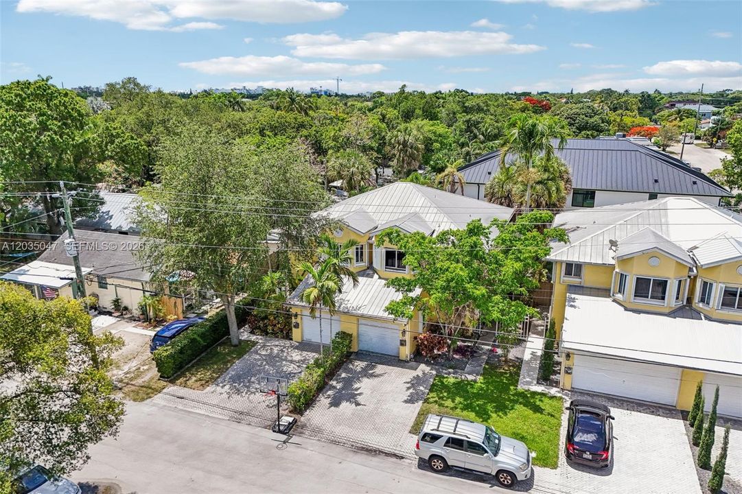 For Sale: $640,000 (3 beds, 2 baths, 1740 Square Feet)