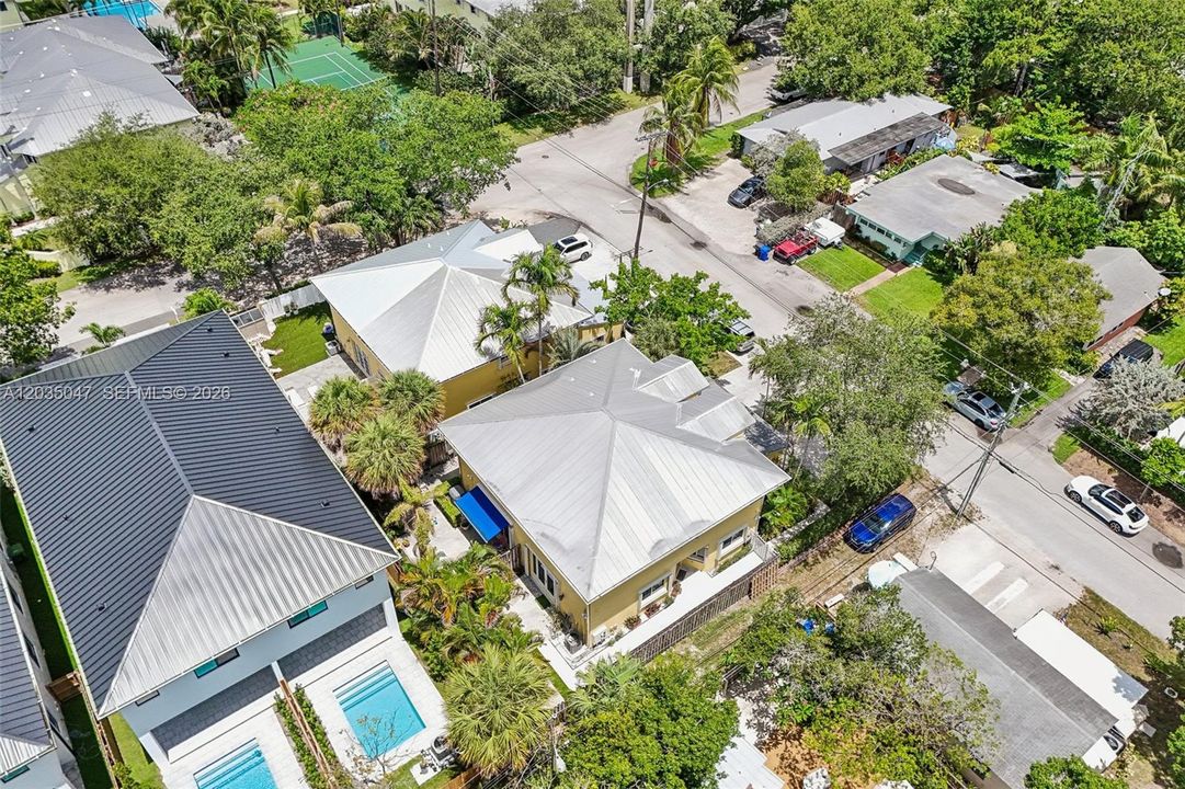 For Sale: $640,000 (3 beds, 2 baths, 1740 Square Feet)