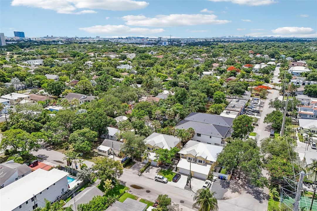For Sale: $640,000 (3 beds, 2 baths, 1740 Square Feet)