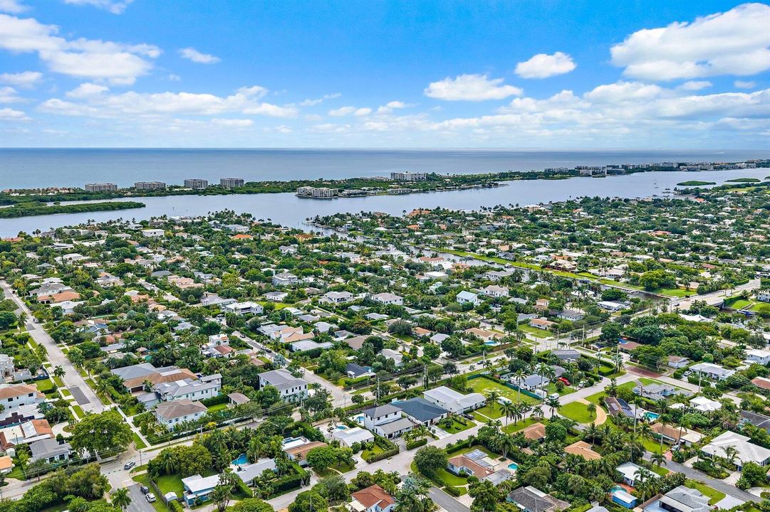 005-251GregoryPl-WestPalmBeach-SMALL