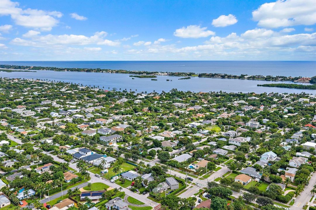 003-251GregoryPl-WestPalmBeach-SMALL