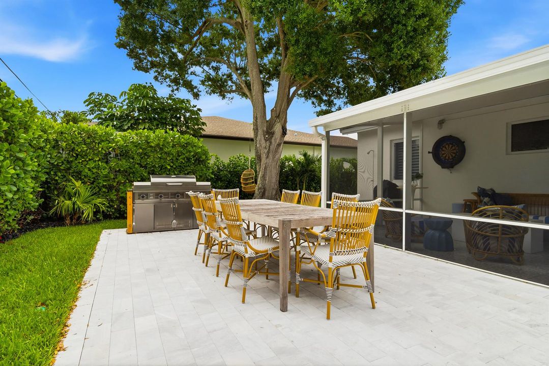 251-GREGORY-PLACE-33405-028