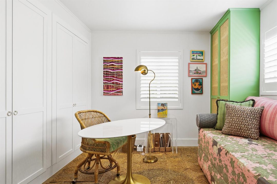 251-GREGORY-PLACE-33405-058