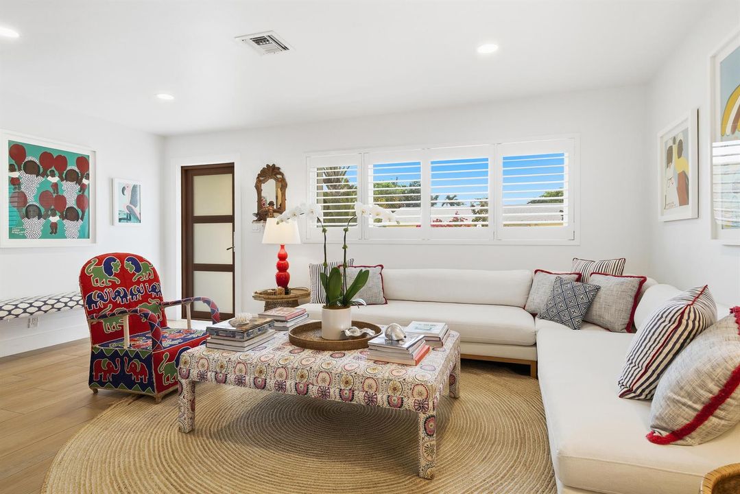 251-GREGORY-PLACE-33405-011 (1)