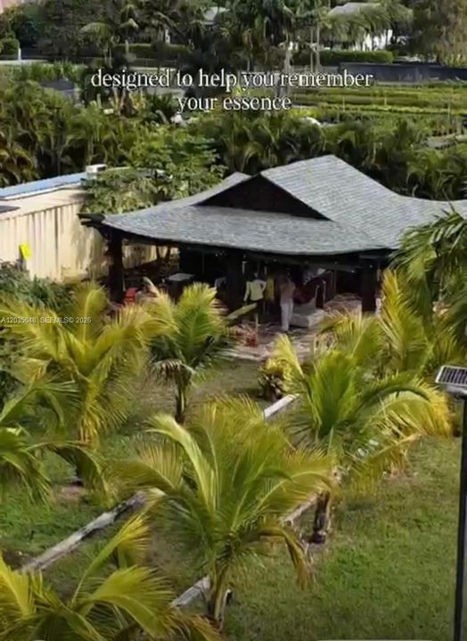 En Venta: $1,950,000 (2.50 acres)