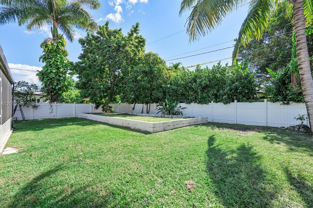 En Venta: $950,000 (4 camas, 4 baños, 0 Pies cuadrados)