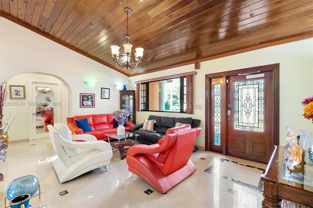 En Venta: $950,000 (4 camas, 4 baños, 0 Pies cuadrados)