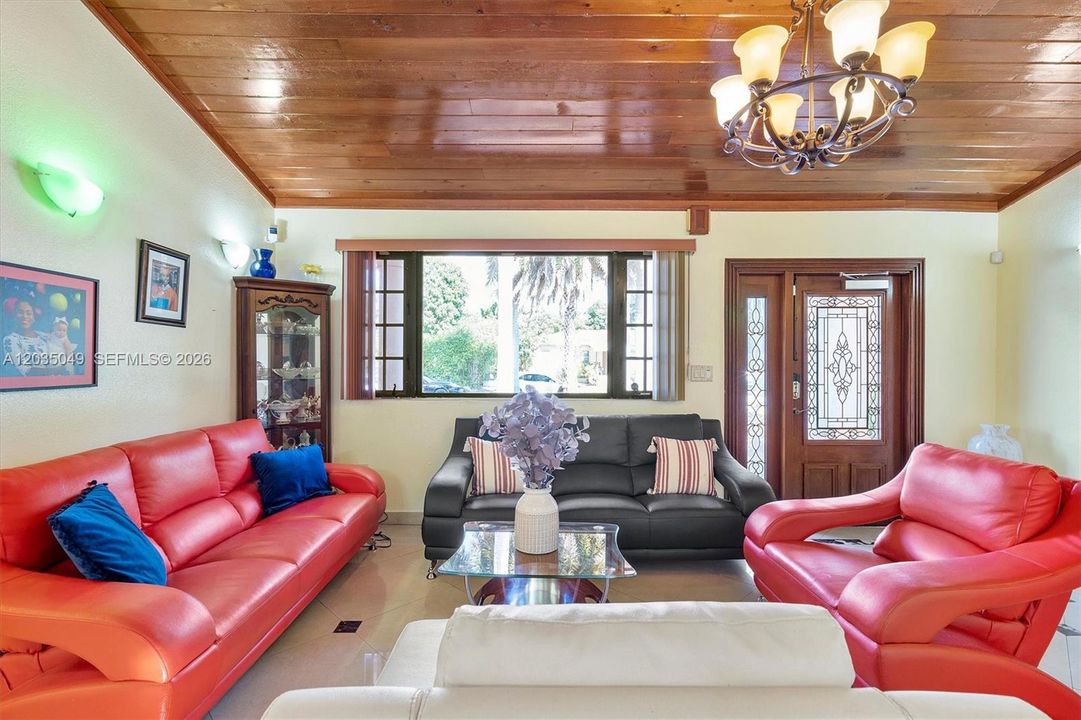 En Venta: $950,000 (4 camas, 4 baños, 0 Pies cuadrados)