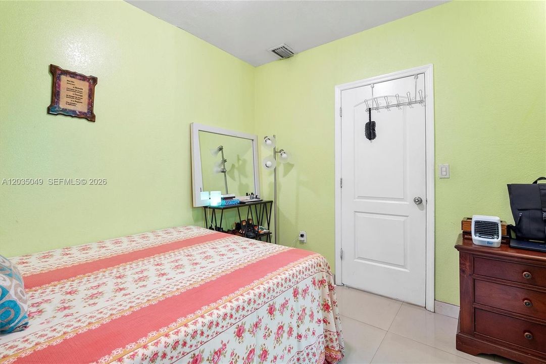 En Venta: $950,000 (4 camas, 4 baños, 0 Pies cuadrados)