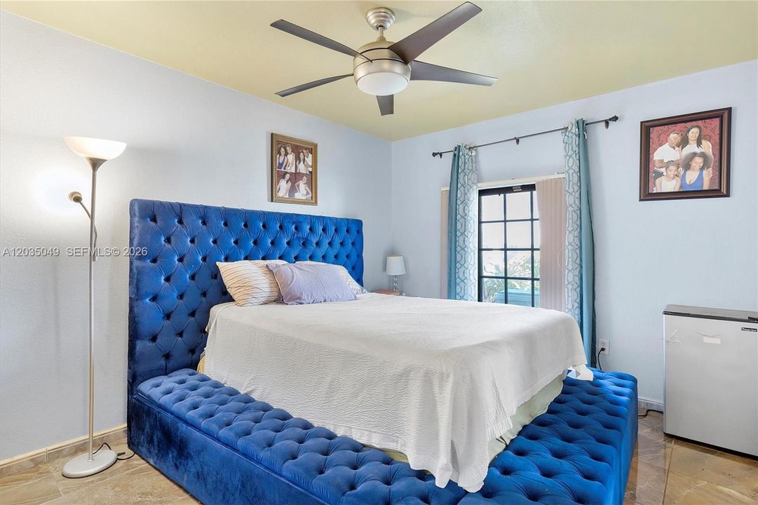En Venta: $950,000 (4 camas, 4 baños, 0 Pies cuadrados)