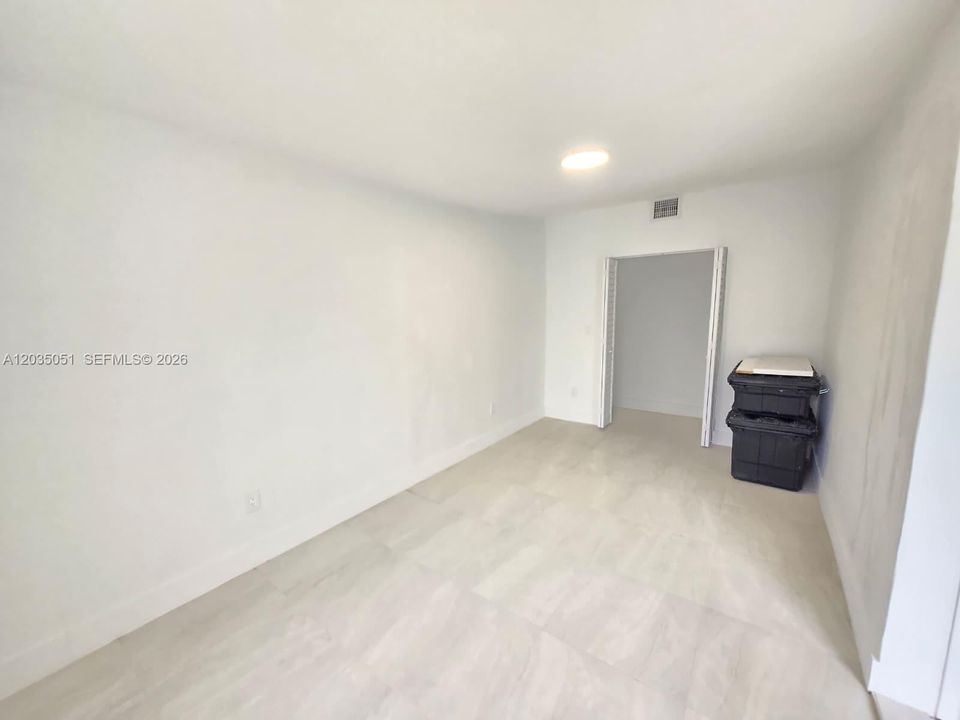 En Venta: $579,900 (4 camas, 2 baños, 1344 Pies cuadrados)