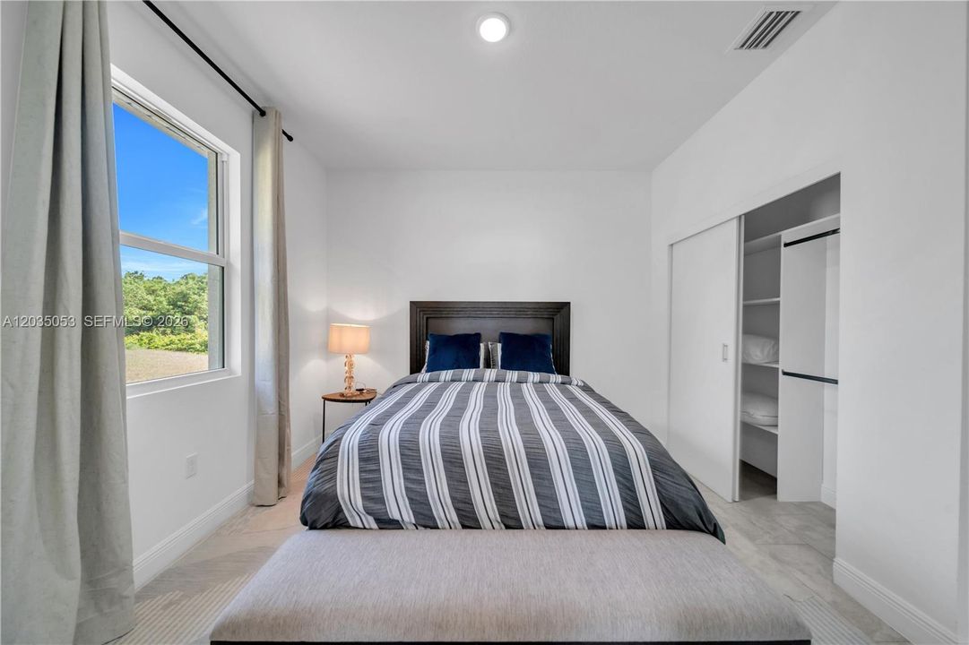 For Sale: $319,900 (3 beds, 2 baths, 1503 Square Feet)