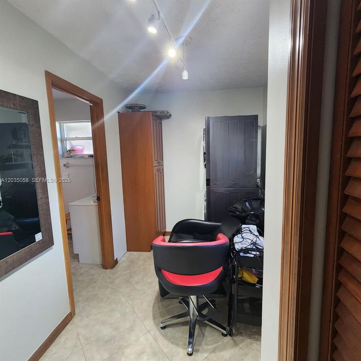 For Rent: $4,600 (4 beds, 3 baths, 2597 Square Feet)