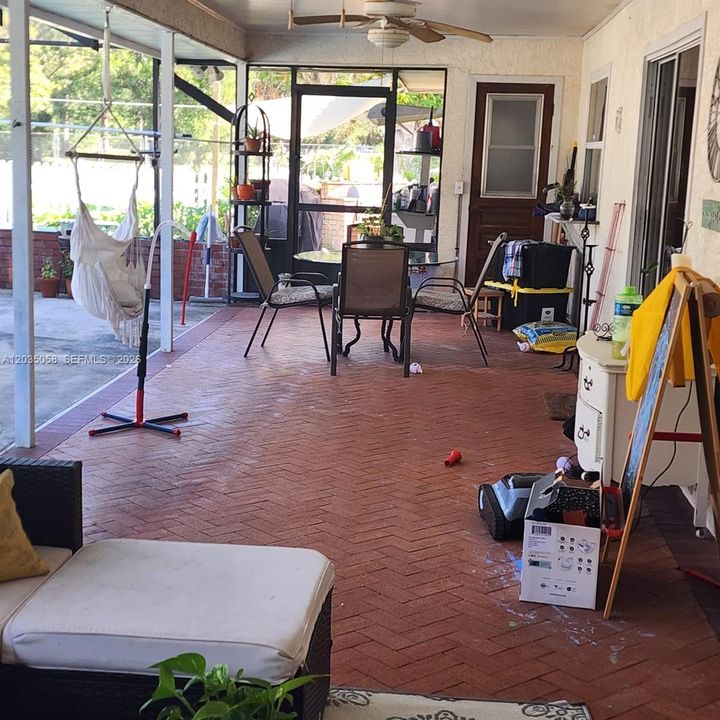 For Rent: $4,600 (4 beds, 3 baths, 2597 Square Feet)