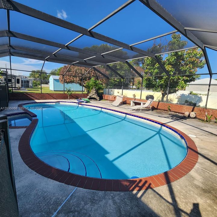 For Rent: $4,600 (4 beds, 3 baths, 2597 Square Feet)