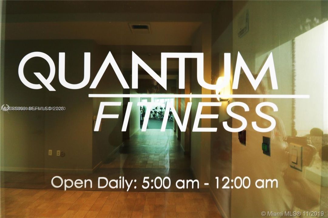 For Rent: $2,700 (1 beds, 1 baths, 651 Square Feet)
