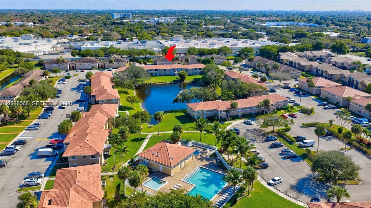 For Rent: $2,100 (2 beds, 2 baths, 768 Square Feet)