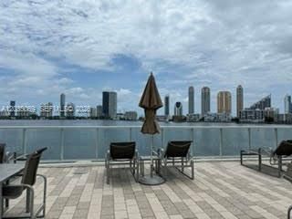 For Rent: $7,190 (2 beds, 2 baths, 1520 Square Feet)