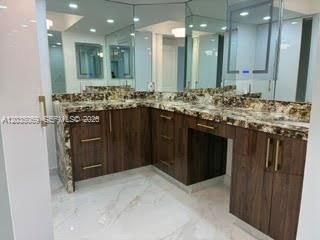 For Rent: $7,190 (2 beds, 2 baths, 1520 Square Feet)