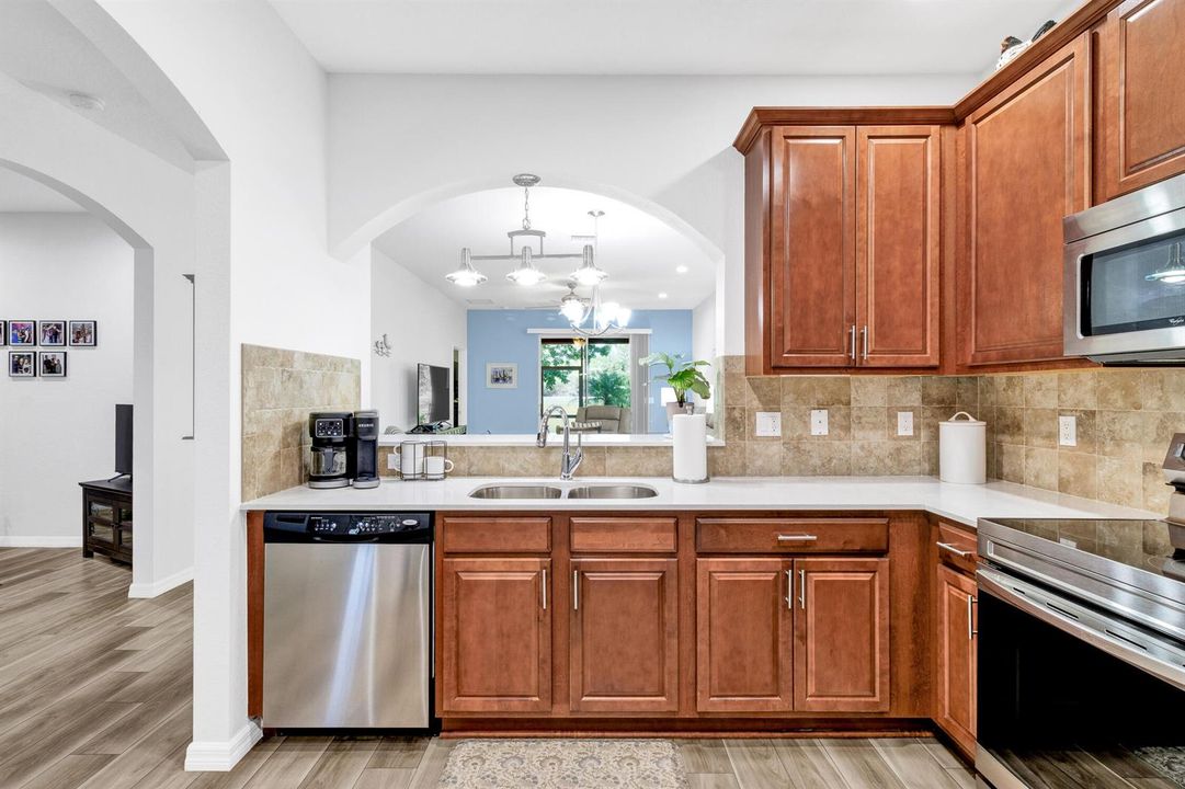 Great Counter Space