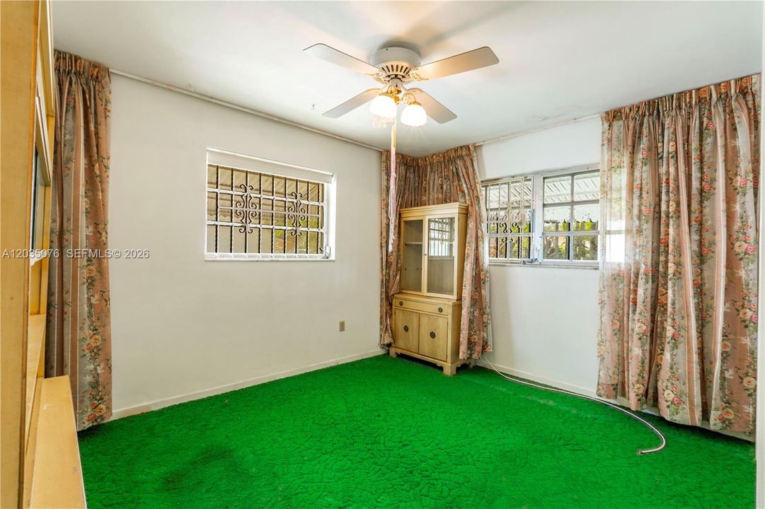 For Sale: $614,995 (3 beds, 2 baths, 2741 Square Feet)