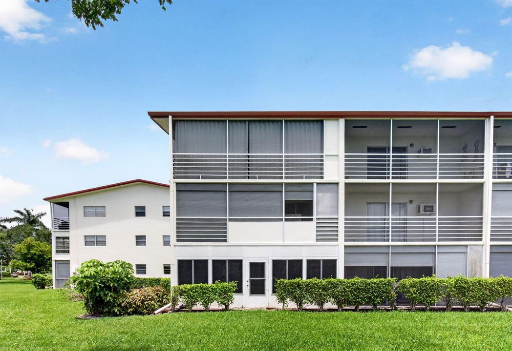 Brighton I Building