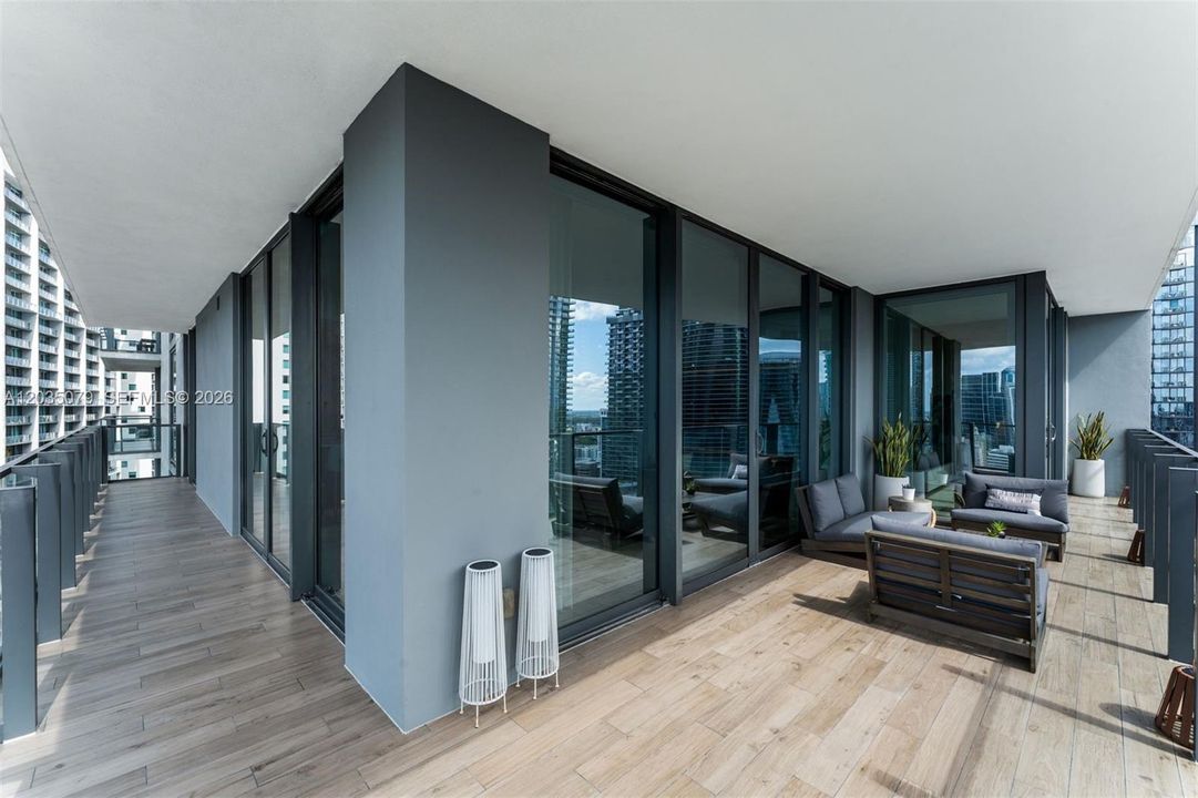 En Venta: $1,195,000 (2 camas, 2 baños, 1265 Pies cuadrados)