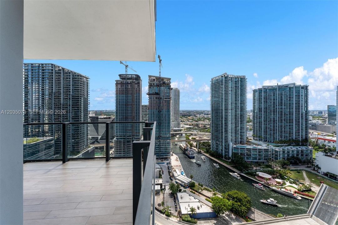 En Venta: $1,195,000 (2 camas, 2 baños, 1265 Pies cuadrados)