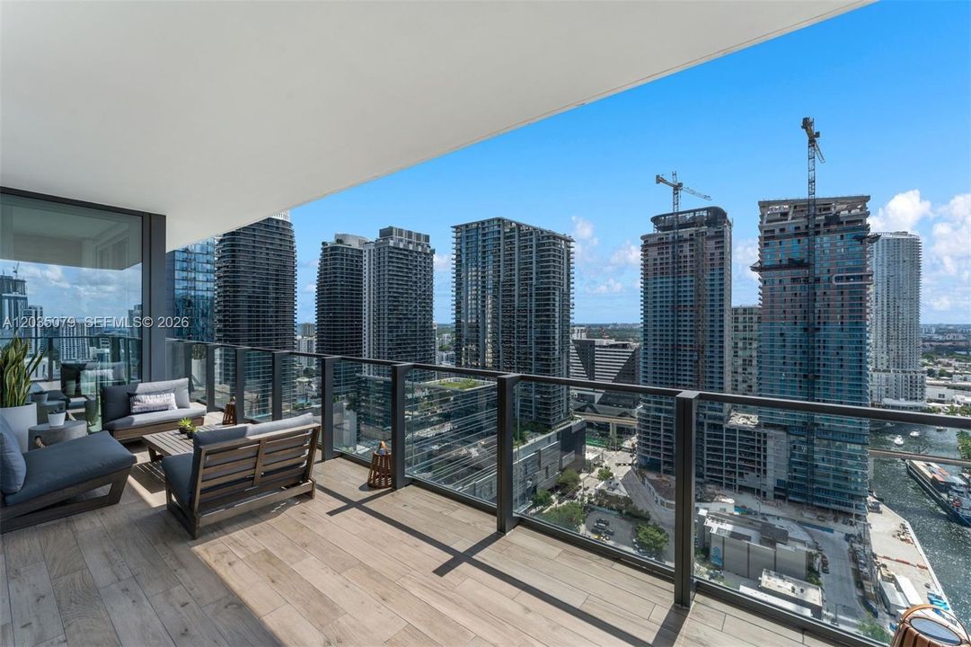 En Venta: $1,195,000 (2 camas, 2 baños, 1265 Pies cuadrados)