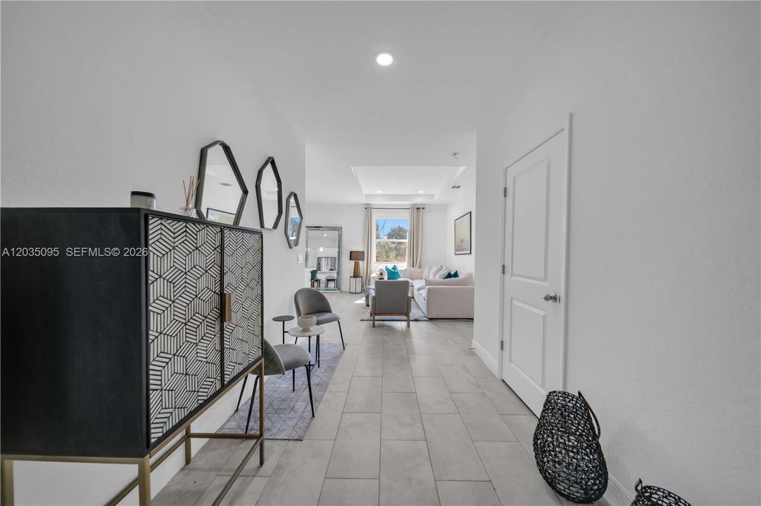 For Sale: $319,900 (3 beds, 2 baths, 1503 Square Feet)