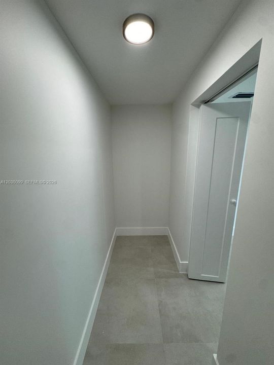 Master/Walk-in Closet