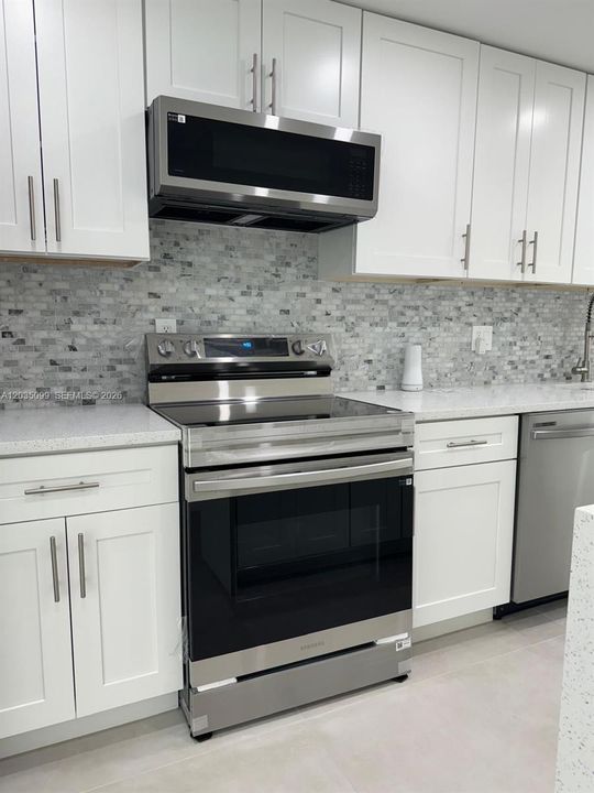 For Rent: $4,150 (4 beds, 2 baths, 1629 Square Feet)