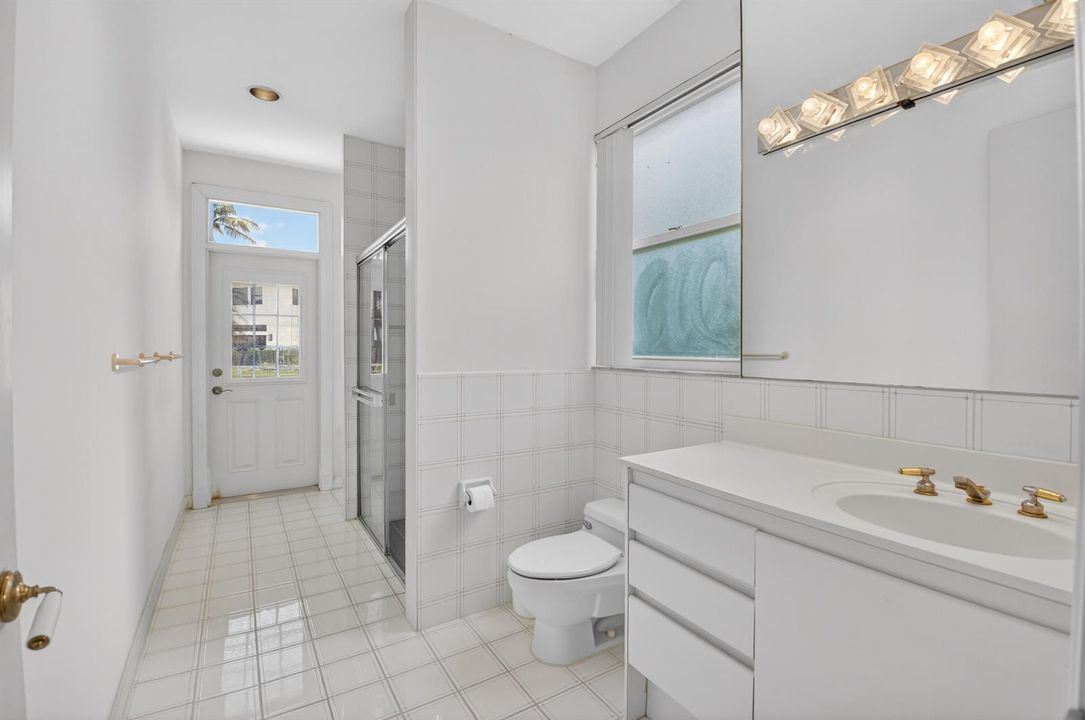 5768 Harrington Way
